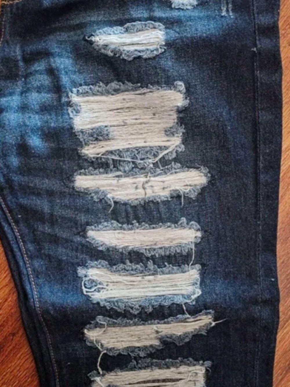 Black Suede Studio Women's Navy Jeans Juniors Size 13 (31") New with Tags